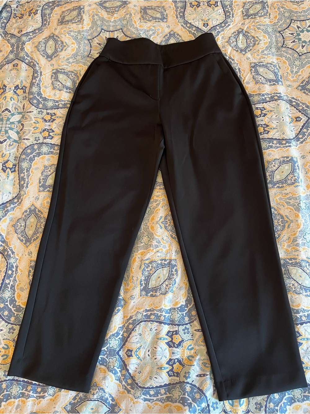 Express Black Cropped Straight-Leg Pants